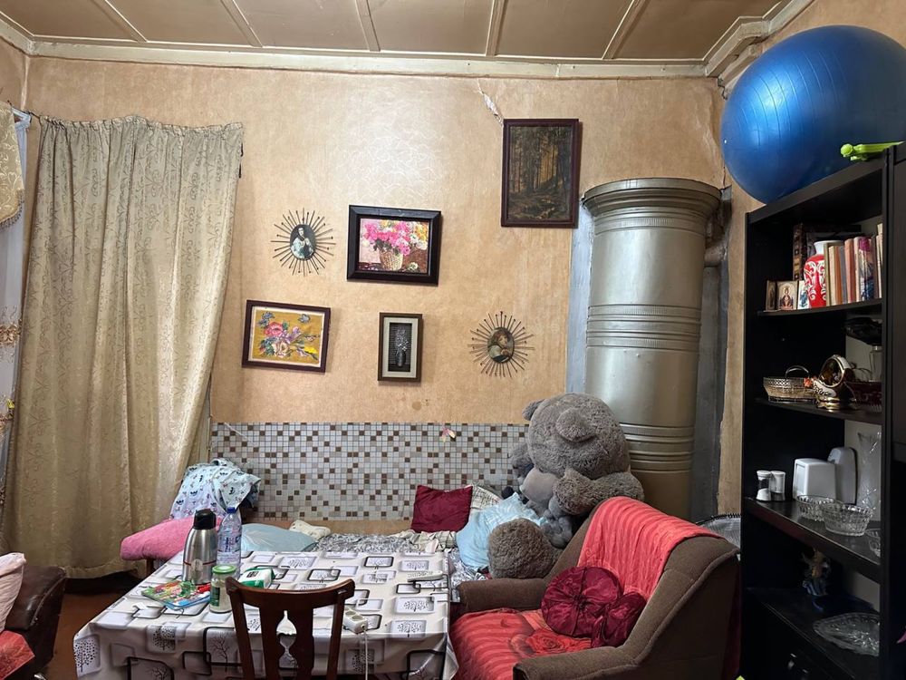 Продается дом  в яшнобадском районе , не долеко от ашхабад парка .