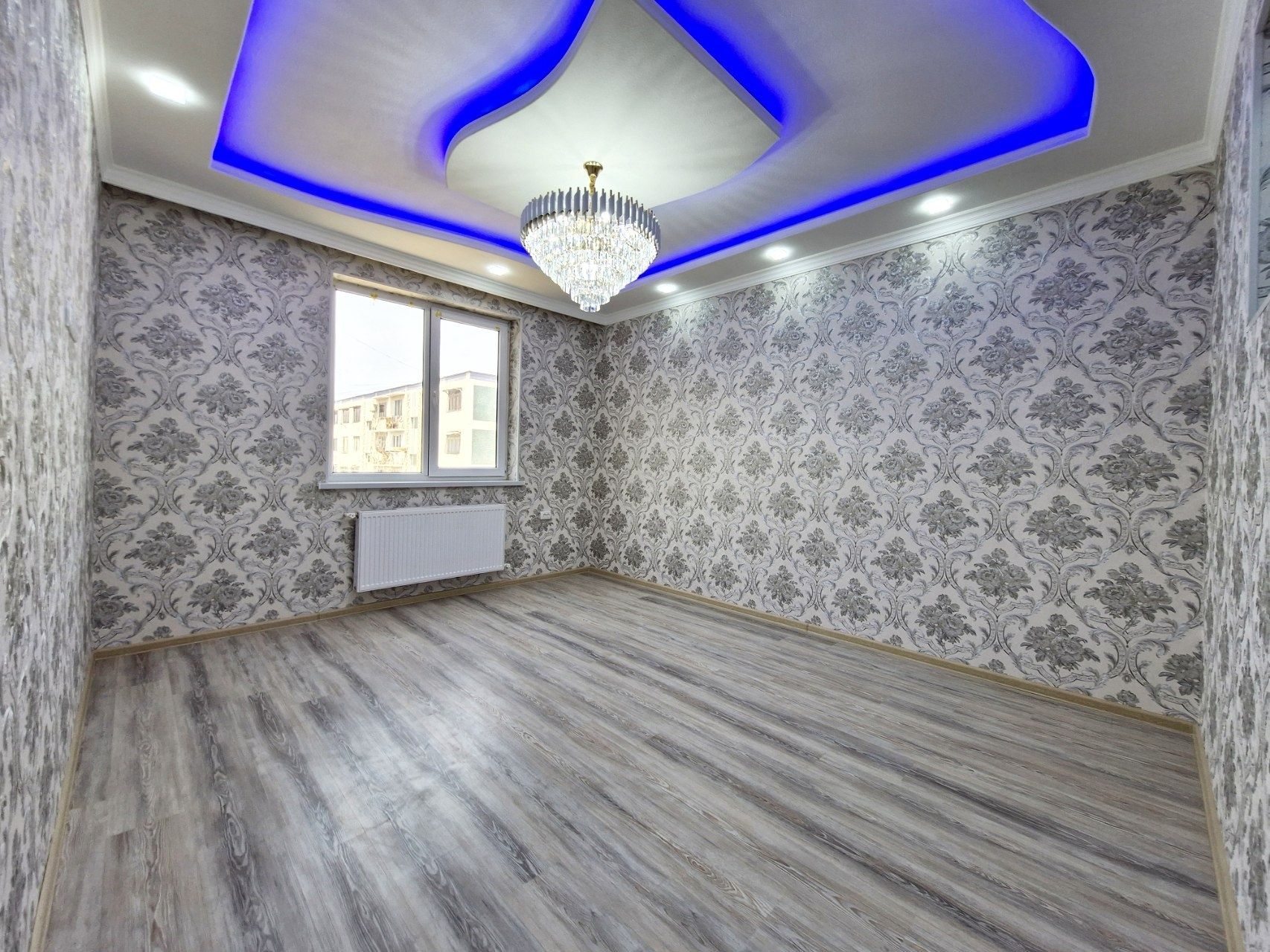 Срочно продается 3 комнатная в Новостройке