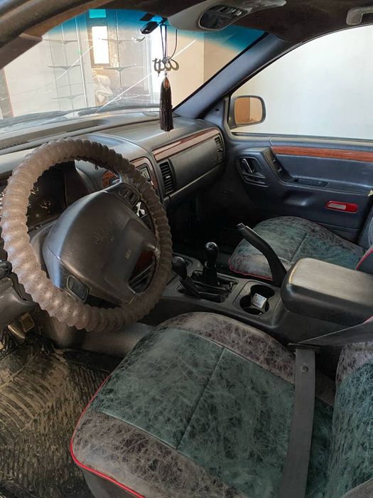 Jeep grand charokke