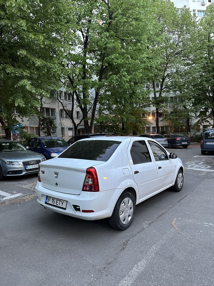 Vand Dacia Logan 1.2 benzina gpl 2011 nu are acte