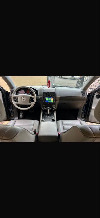 Vand sau schimb touareg 2.5