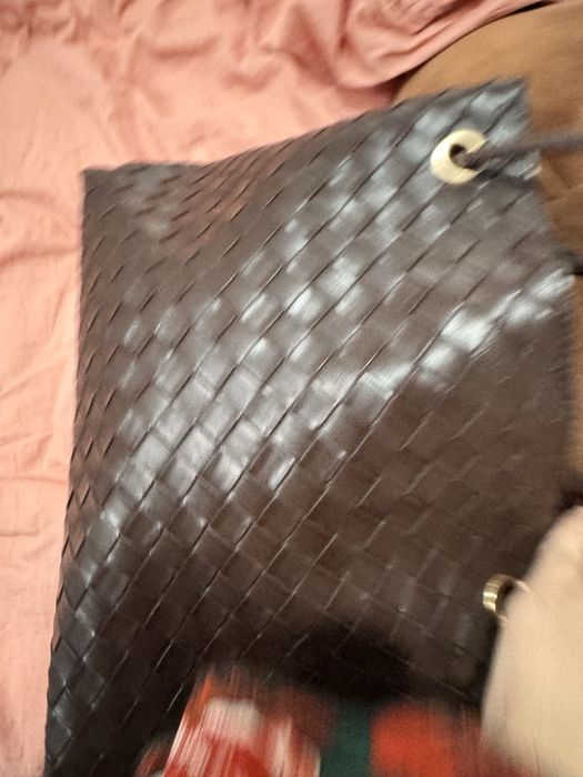 Geantă bucket SinSay