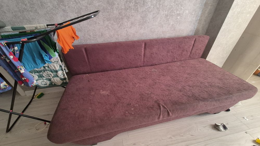 Диван за 3000тг в хорошем состоянии