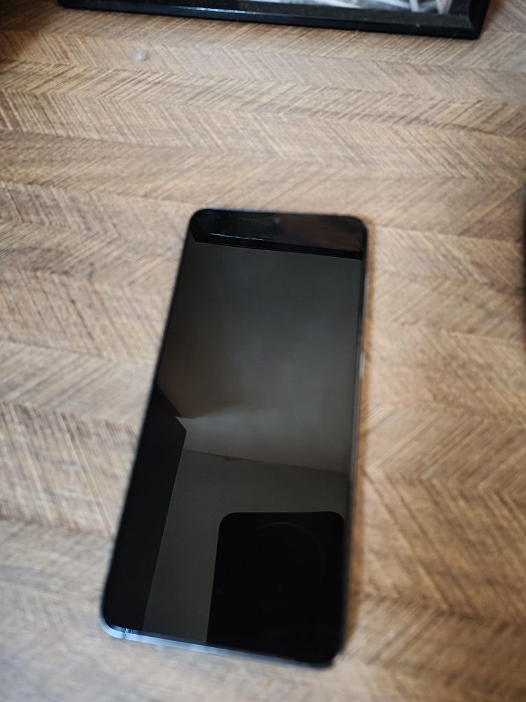 Samsung S21 5G 8 GB 256 GB