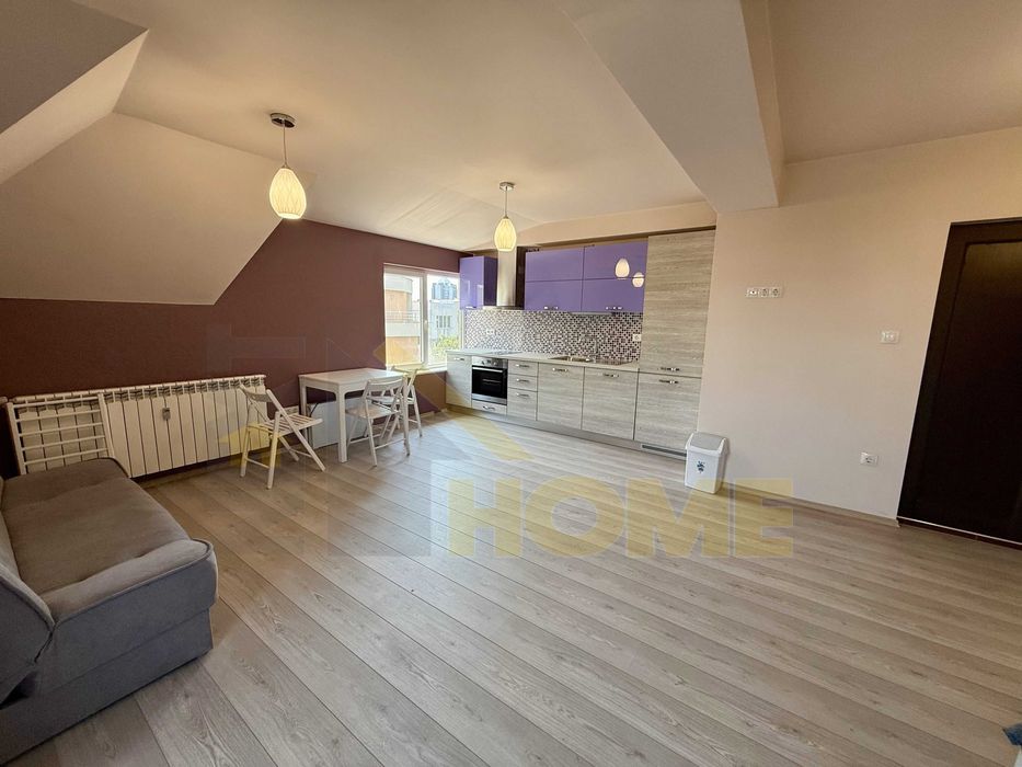 Дава се под наем Едностаен апартамент в Пловдив, Кършияка - 40 кв.м за 306 € - Снимка #1