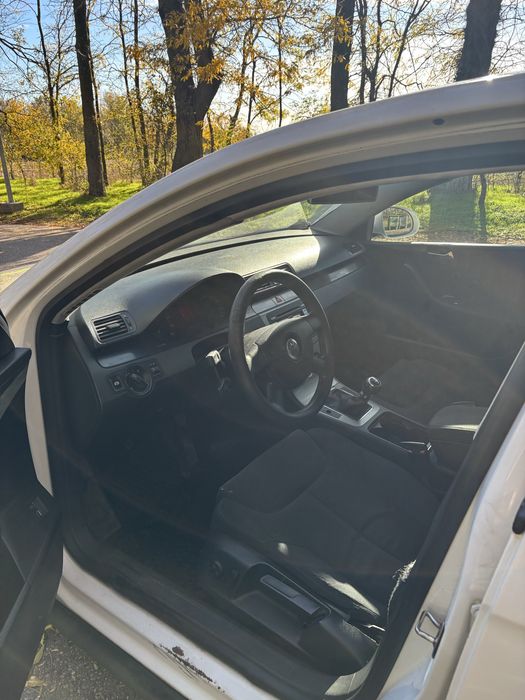 Vând Vw passat B6