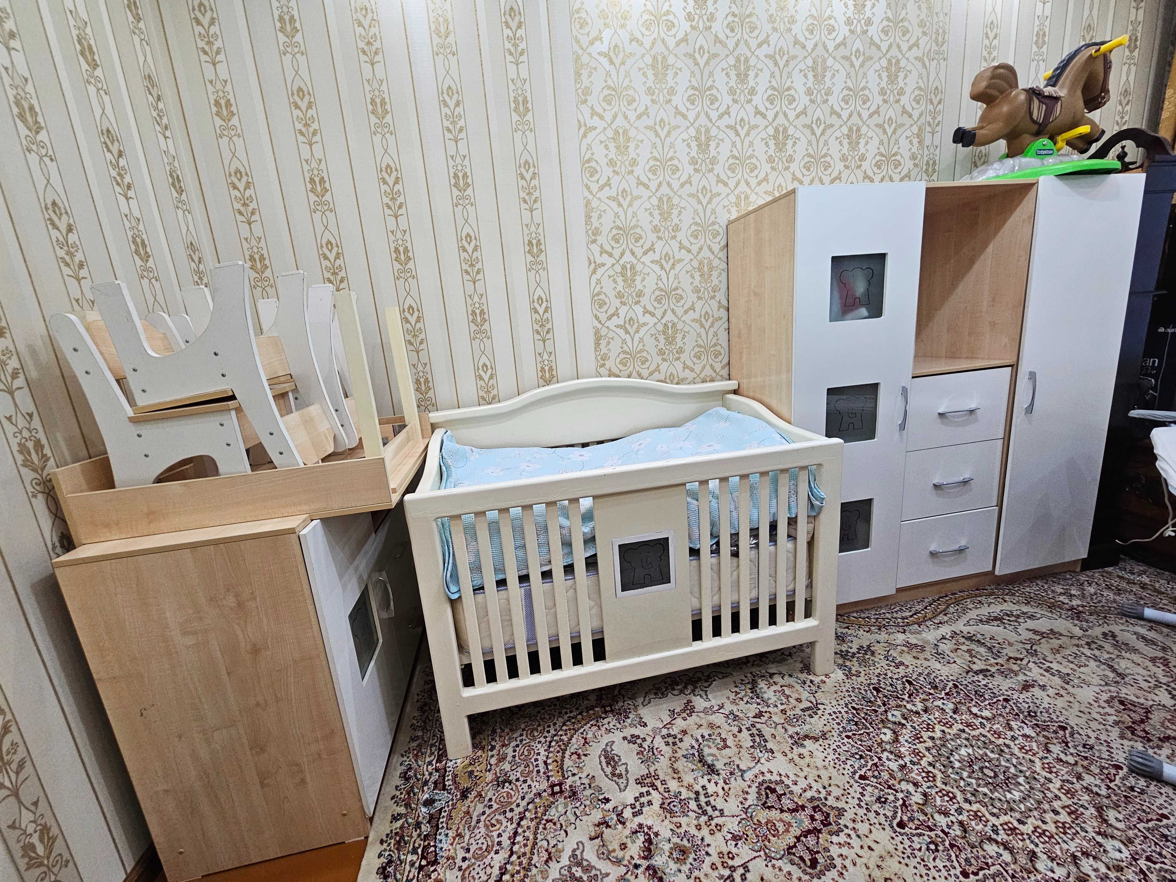 Детская мебель комплект