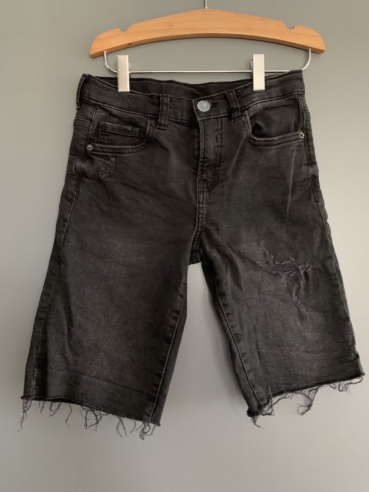 Къси панталони Zara за момче, размер 134см