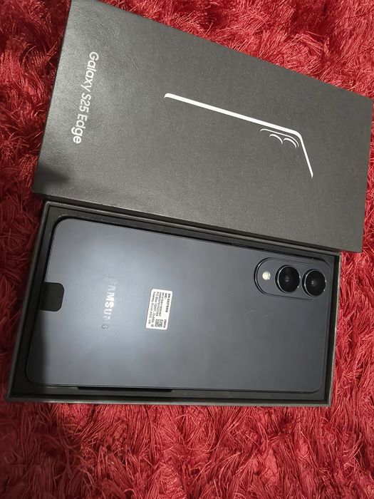 -Samsung S25 Edge, Nou, Nefolosit, 256Gb, 12Ram, 0 cicluri incarcare,