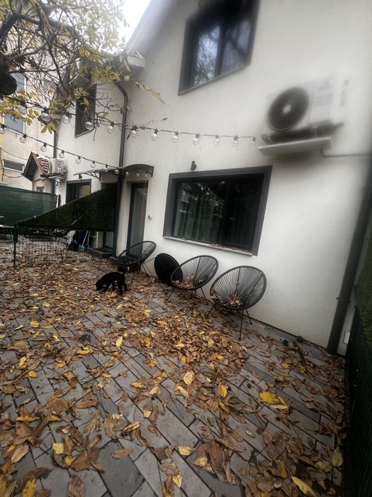 Наем къща ,апартамент -Малинова Долина.С малко дворче-20кв.м