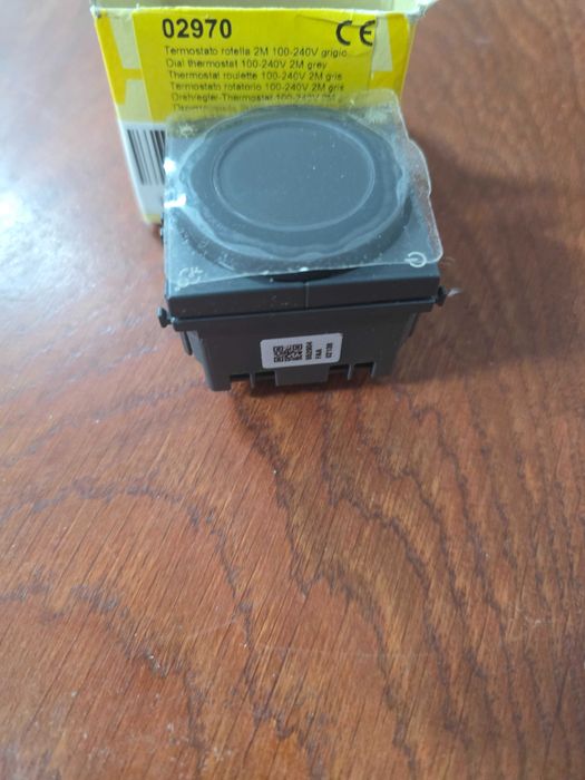 Termostat cu roată VIMAR 02970