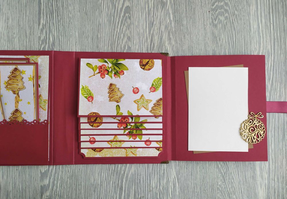 Коледен, скрапбук албум "Коледно изкушение", ръчна изработка /47.2
