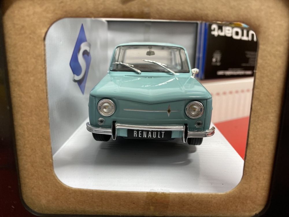 SOLIDO RENAULT 8 MAJOR machetă auto scara 1:18