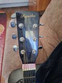 Гитара агнетта в хорошем состоянии