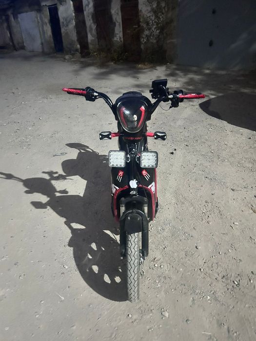 СРОЧНО!Электро велик ск8 800 ват