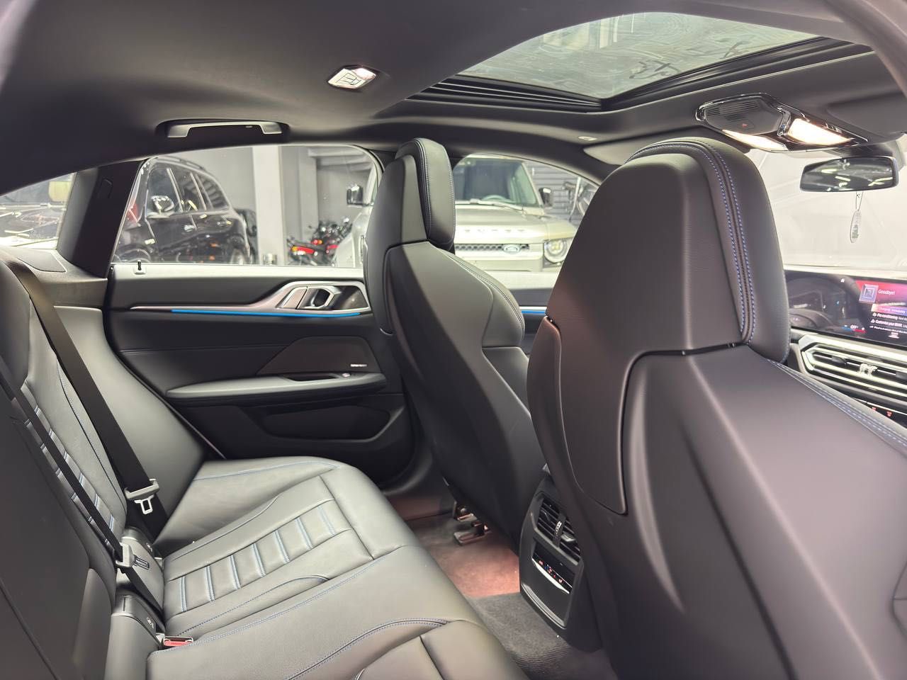 Продается BMW i4 m50