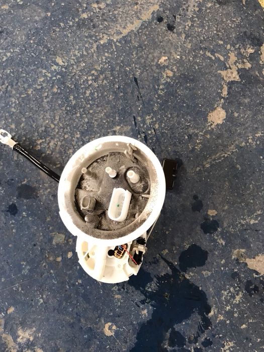 Pompa motorina din rezervor audi a4 b8 audi a5 vw passat b7 cc 2.0tdi