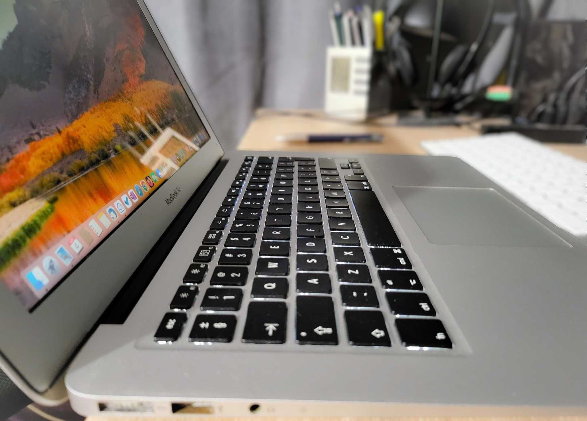 MacBook Air (13-inch, Mid 2012)