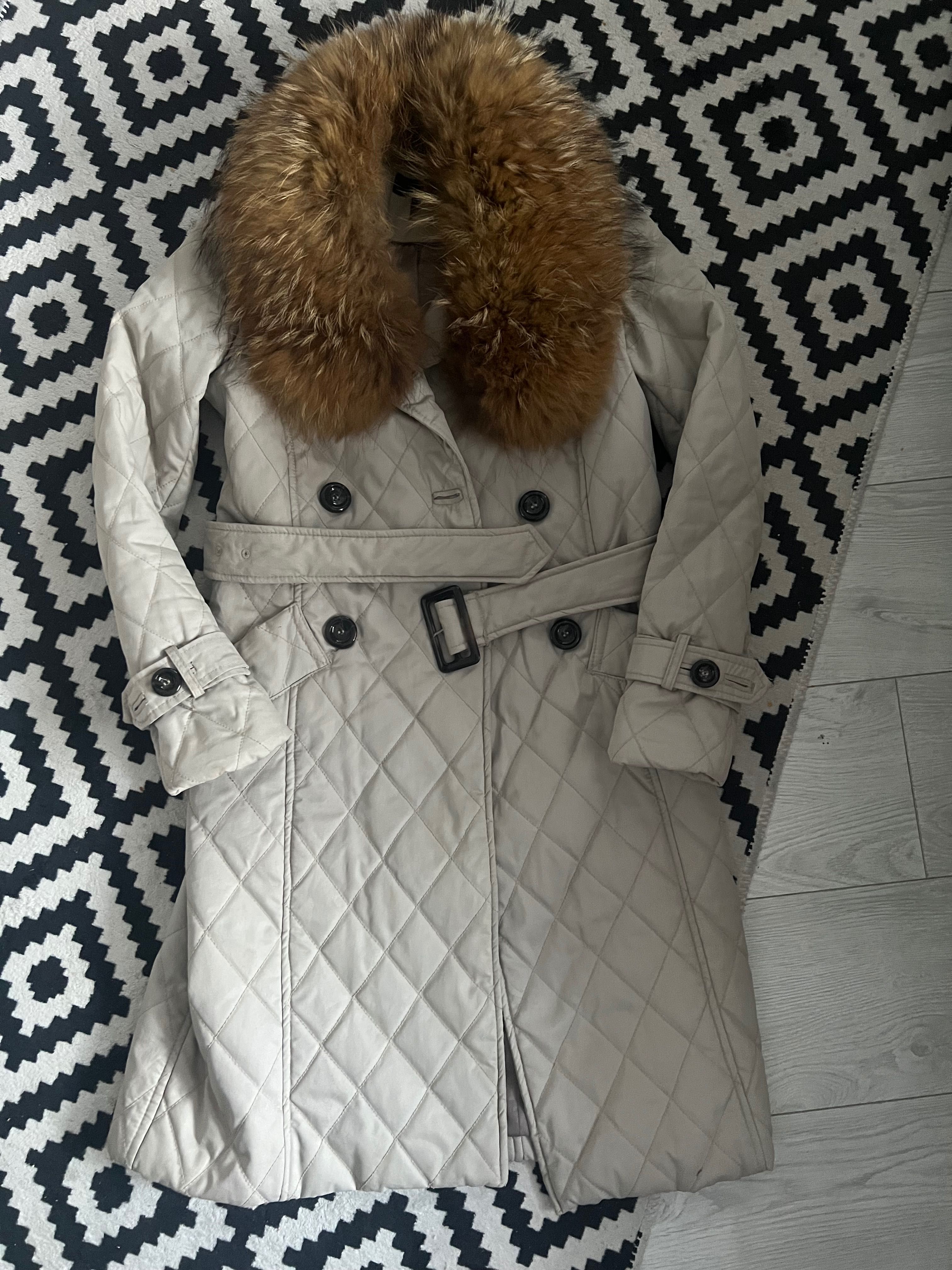 Zara Дамско Палто/Тренчкот с богата яка от естествен косъм XS/S