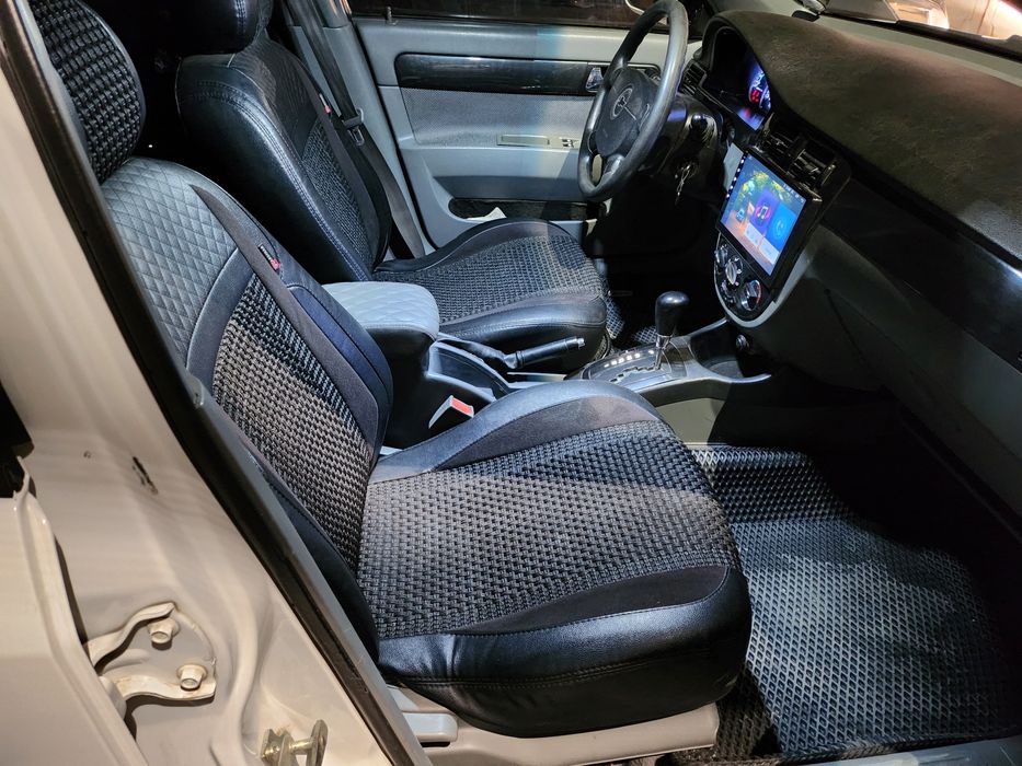 Срочно не дорого Lacetti-2013г. 3поз. АВТОМАТ. Перекупы незвоните.