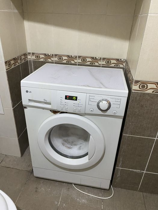 Продаю стиральная отлично состояни