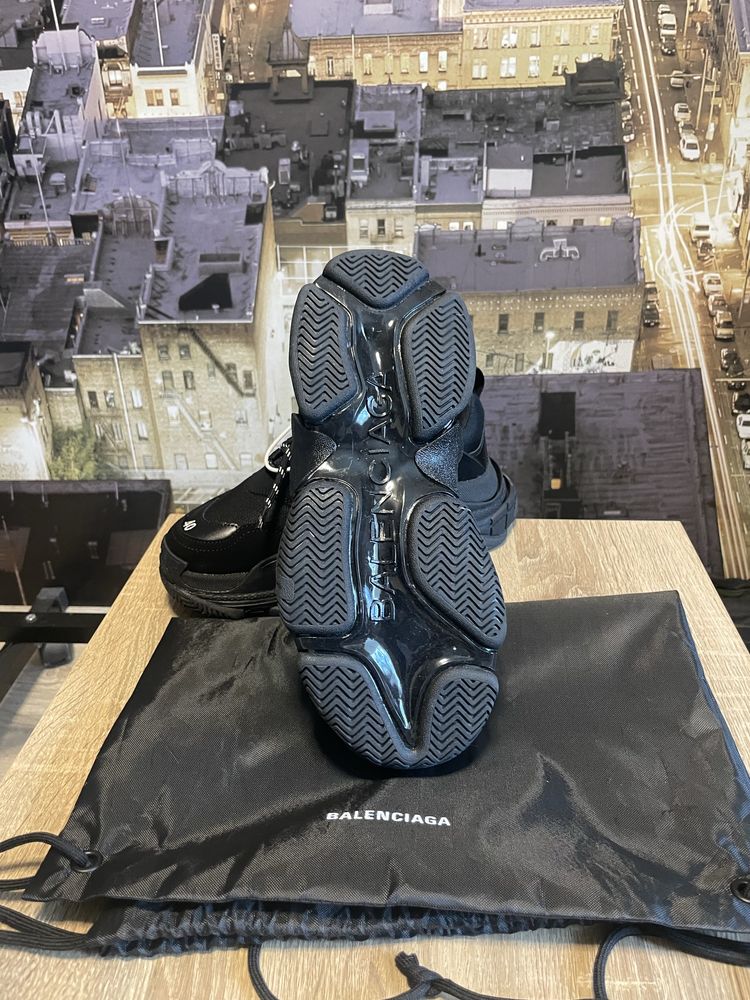 Обувки Balenciag tripple S