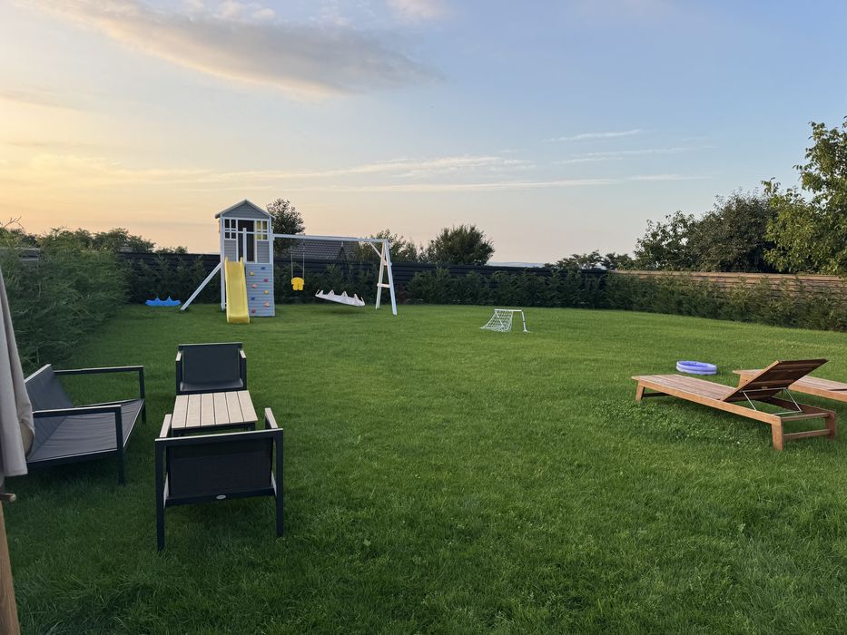 Casă de vânzare – construcție premium realizată pentru uz personal