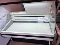 Продам витринный холодильник Liebherr