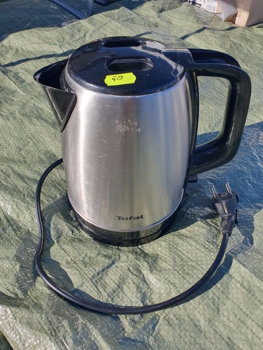 Fierbător apa/cana electrica Tefal