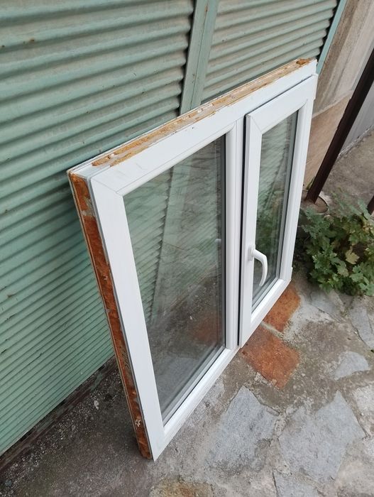 Продавам пвц прозорец 95 на 97