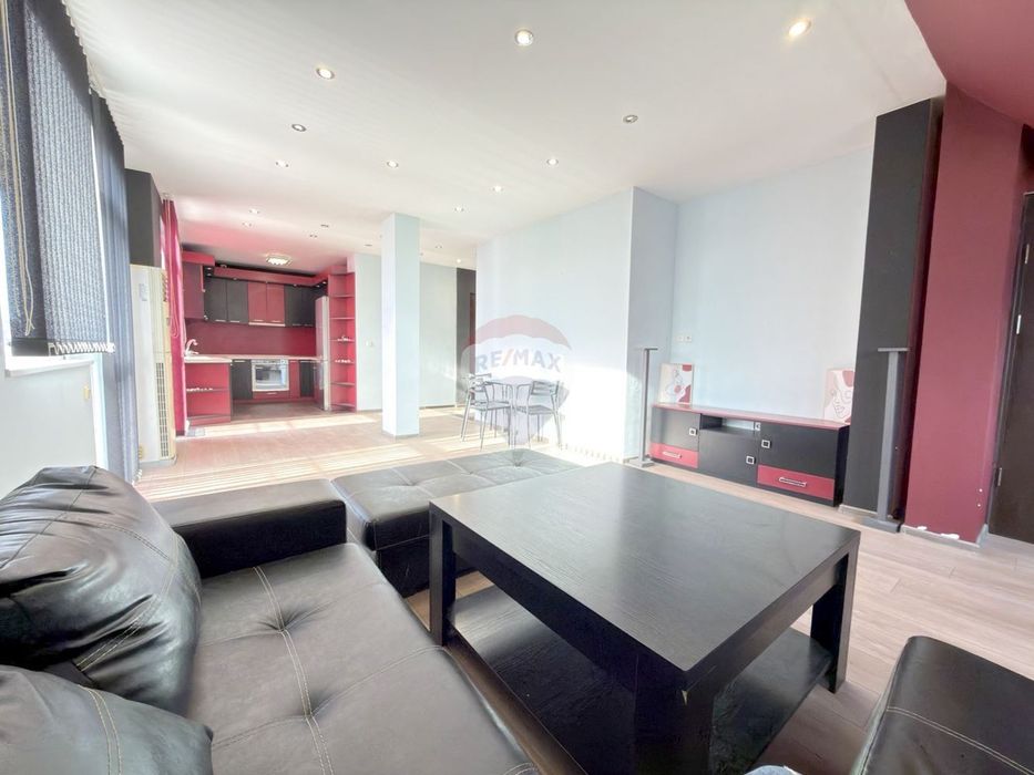 Дава се под наем Двустаен апартамент в Варна, Погреби - 90 кв.м за 500 € - Снимка #3