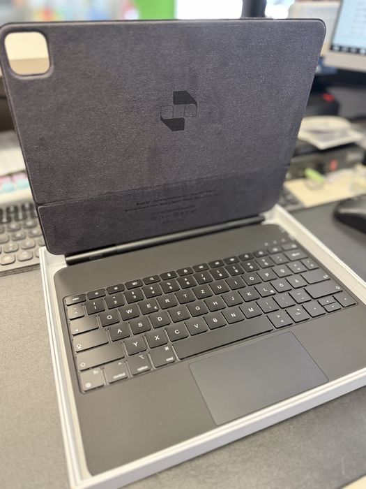 Магнитна клавиатура Nuflaz X9 за iPad