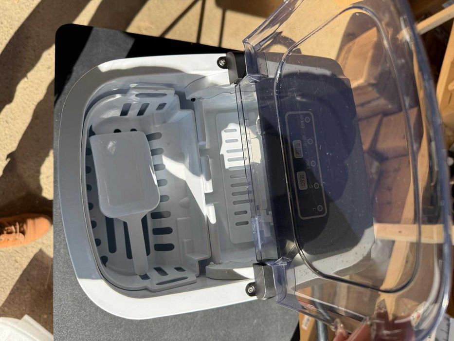 Aparat de gheata NOU