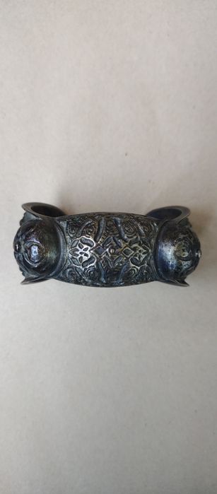 Възрожденска гривна рогатка