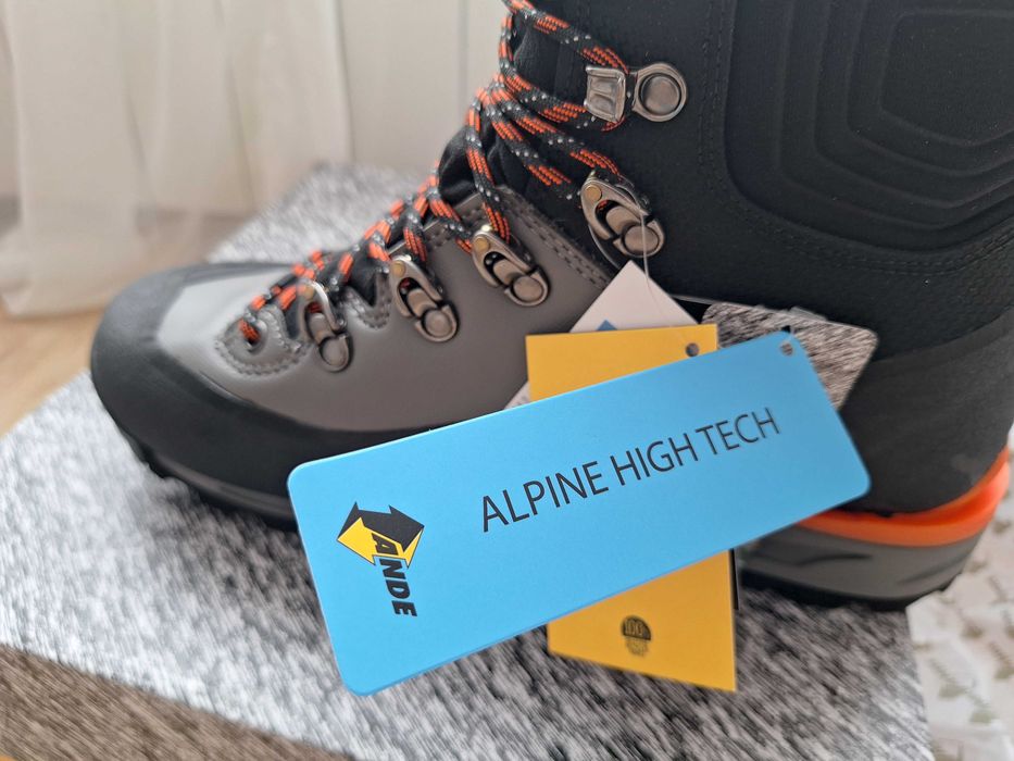 Нови всесезонни туристически обувки Ande Makalu Tech