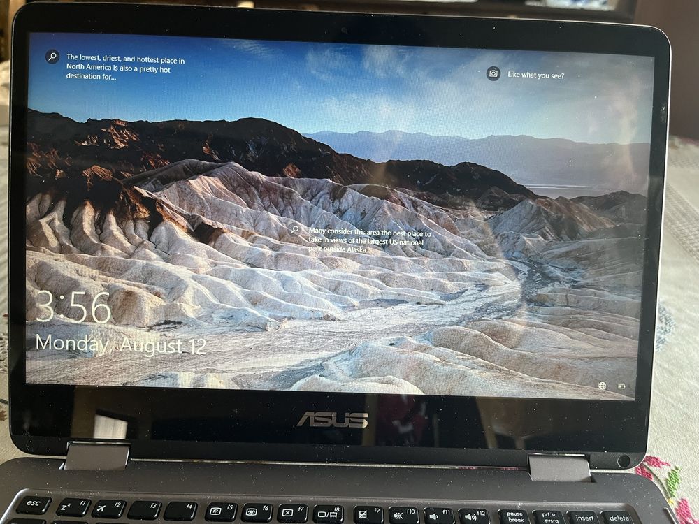 Лаптоп Asus VivoBook