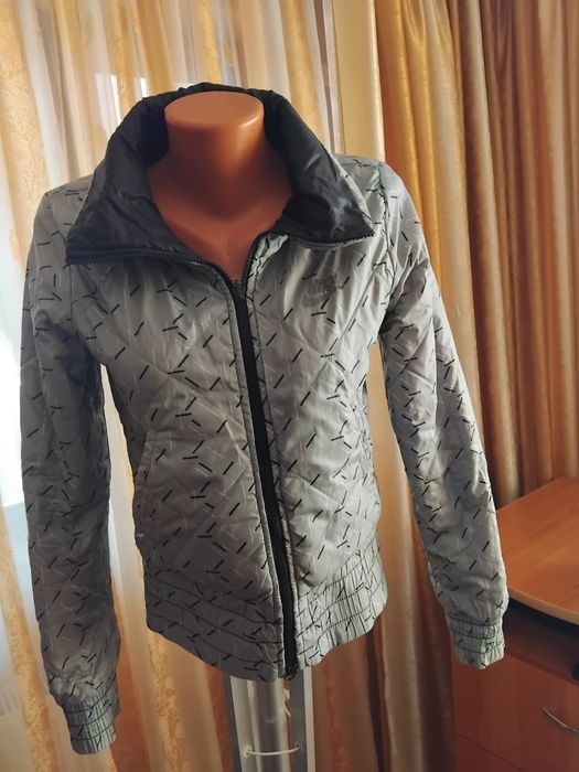 Geaca Nike două fețe