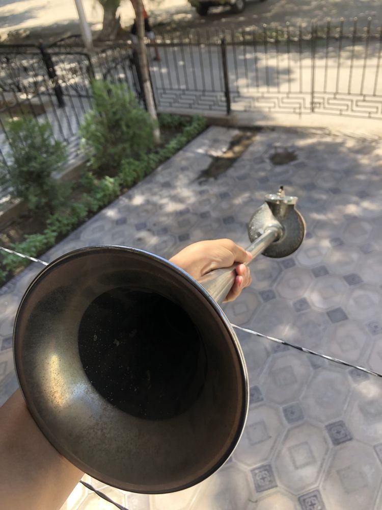 300 000 ками бор .
