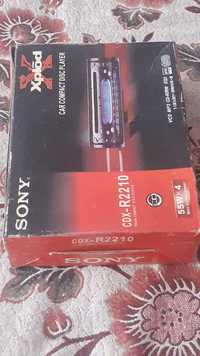 Магнитофон Sony CDX R2210
