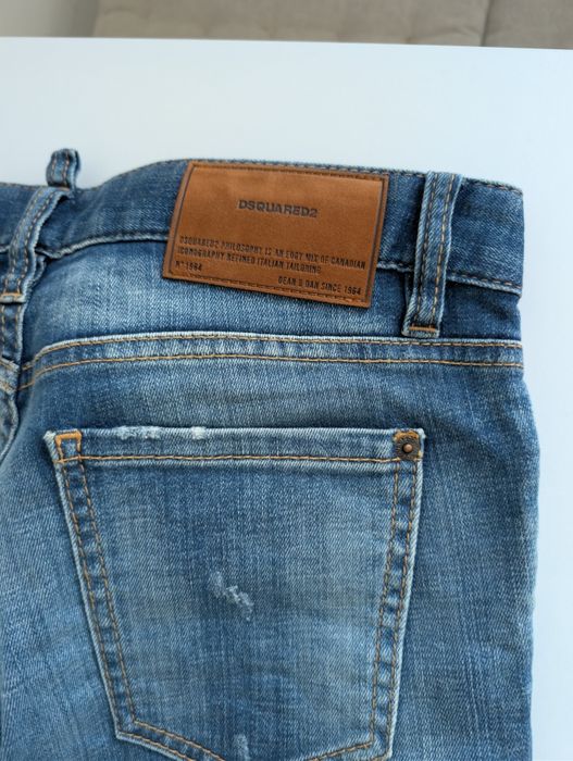 Blugi dama  marca dsquared