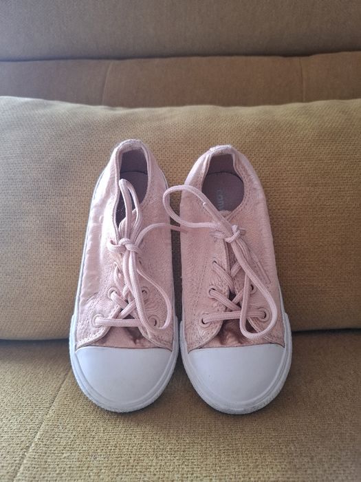 Кецове Converse за момиче