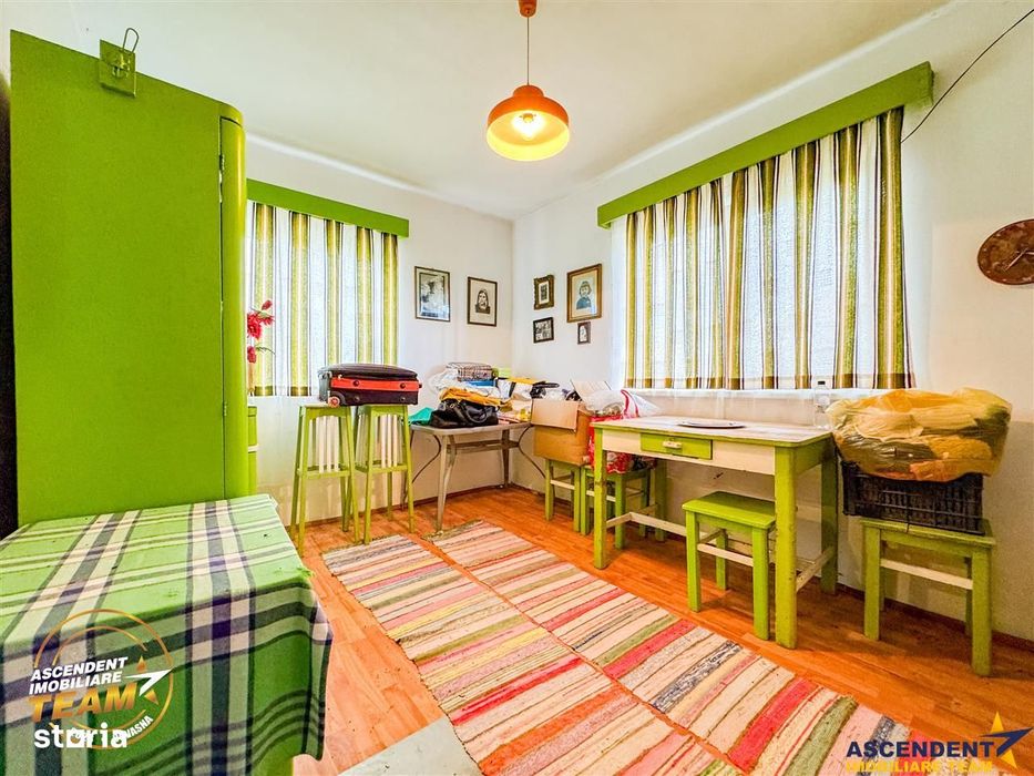 Proprietate cu farmec rustic, spații auxiliare si 1.500 mp teren