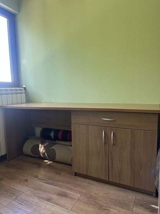 Голямо бюро за дете