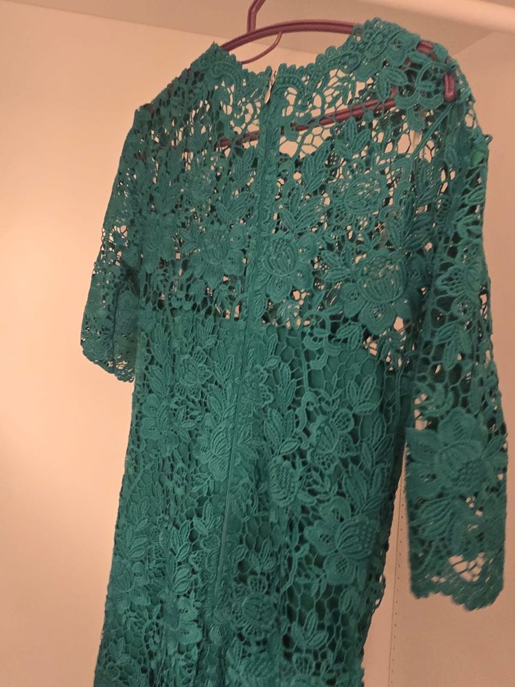 Rochie de dantela
