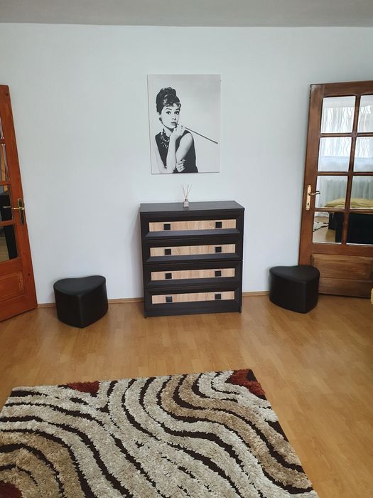 Proprietar inchiriez ap. 2 camere Piata Cetate -  Alba Iulia