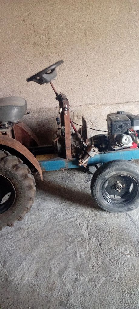 Traktir yangi terib chiqilgan xolati zur