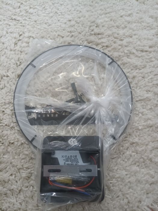 Lampa de perete led noua  -modele deosebite!