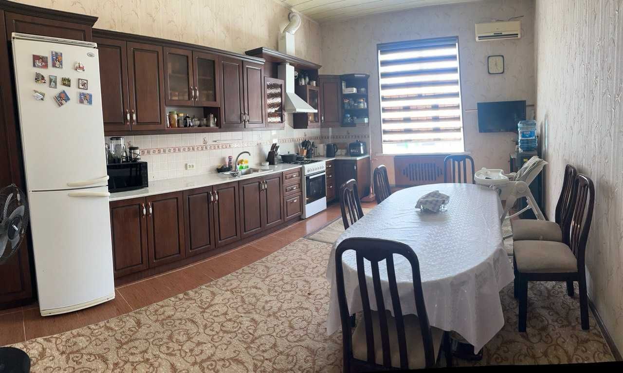 Продается свой дом в Хасанбае, Юнусабадский район, 6 соток, 6 комнат