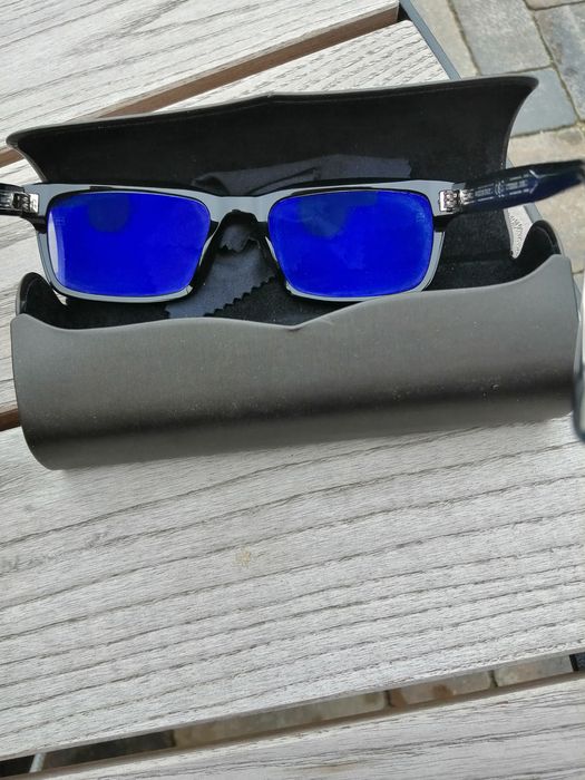 Vând ochelari de vedere de firma cartier