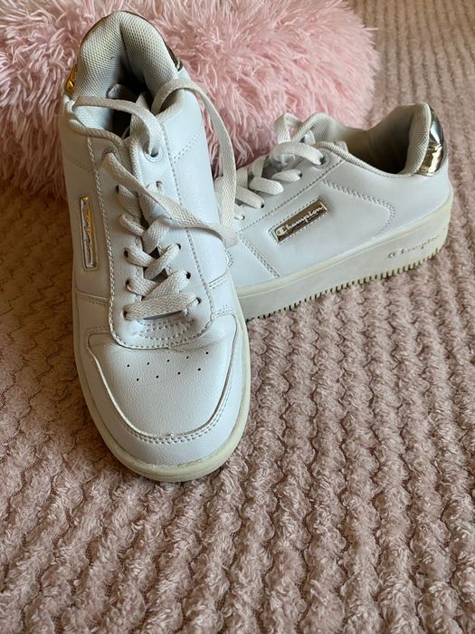 Дамски и юношески обувки за момиче и момче